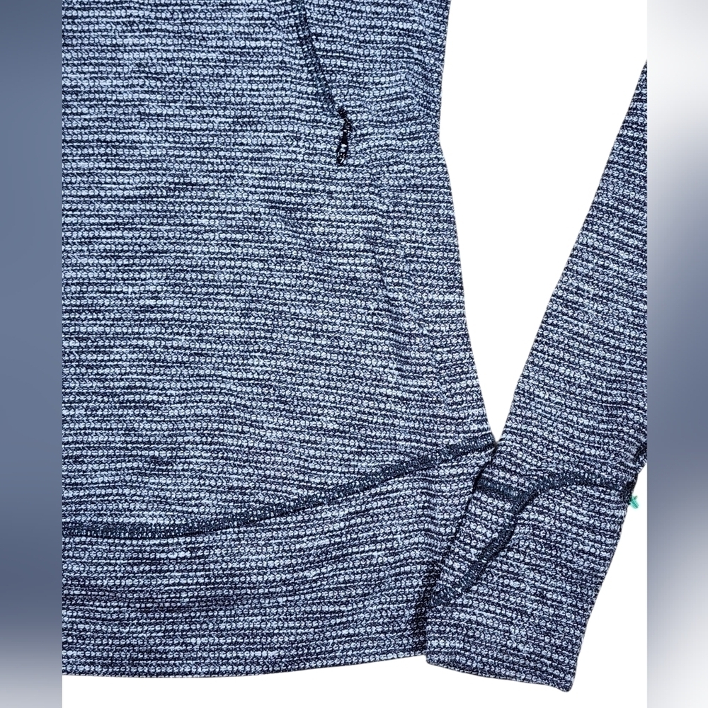 Lululemon Think Fast Pullover Size 2 - Picture 8 of 12